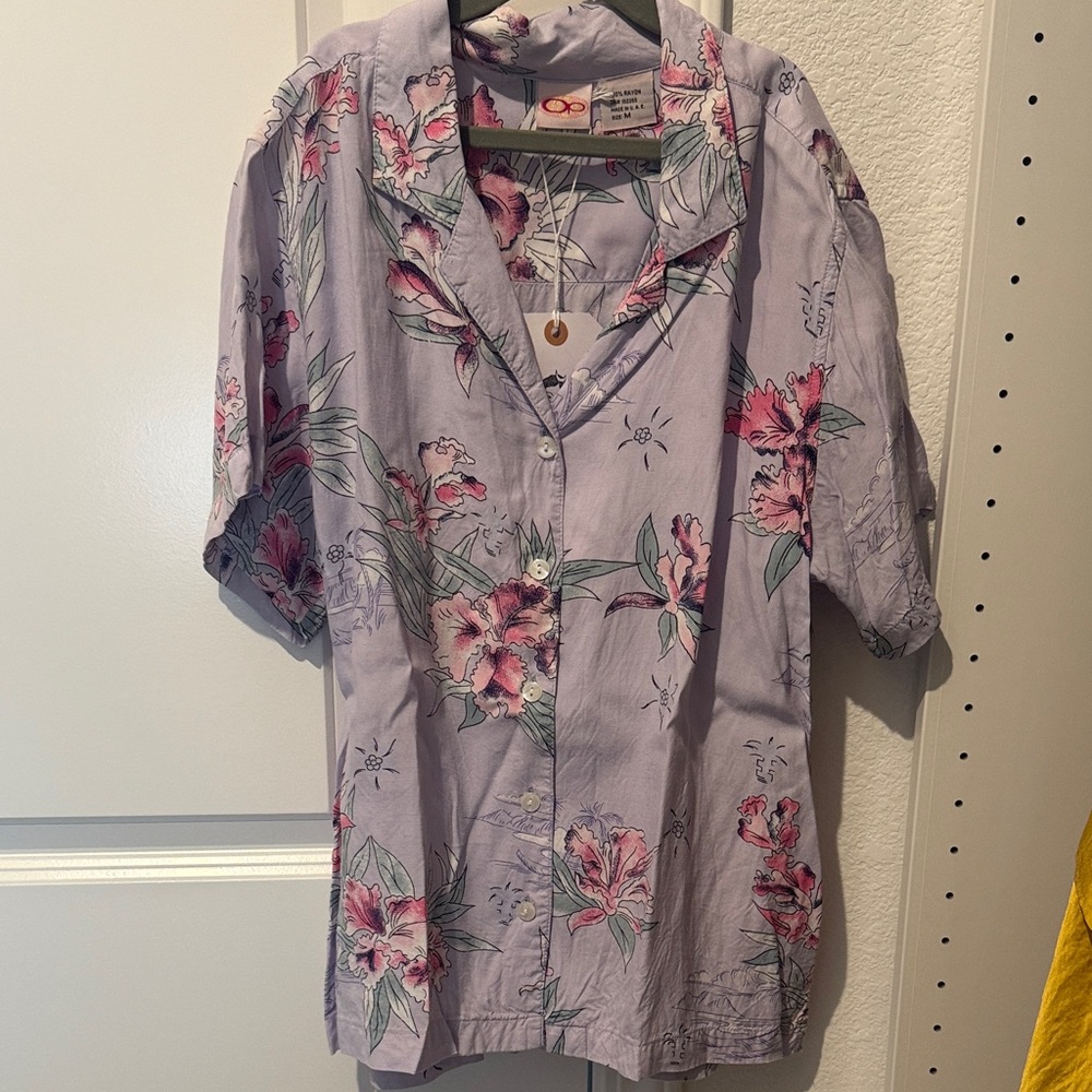 Vintage Floral Button-Up Shirt